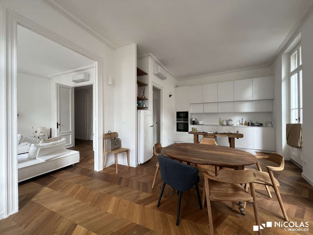 Appartement à BORDEAUX