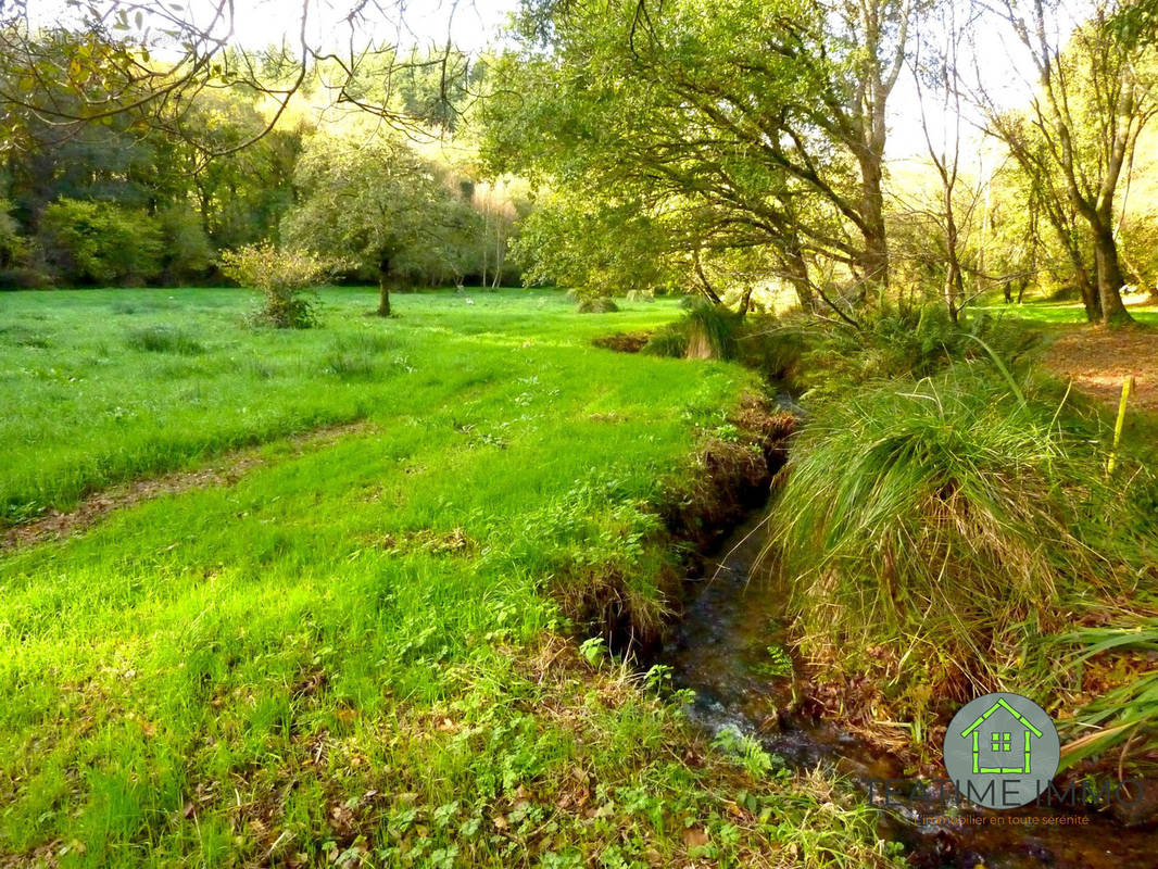 Terrain à QUIMPER