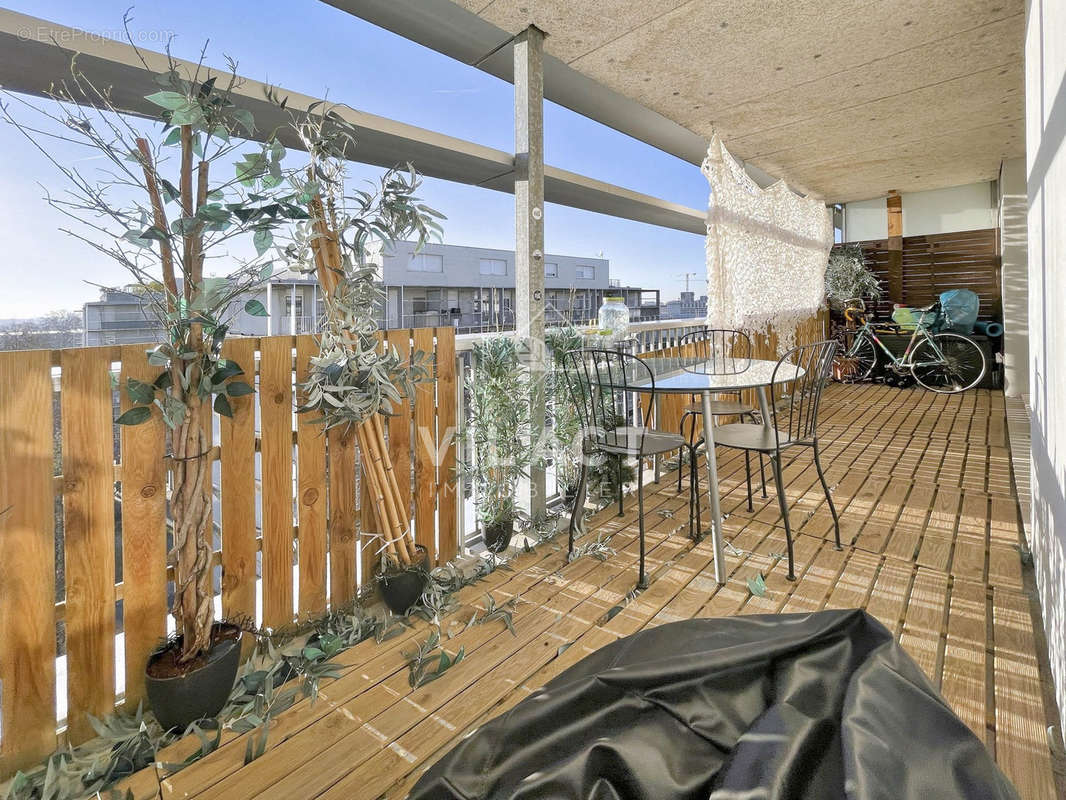 Terrasse - Appartement à BORDEAUX