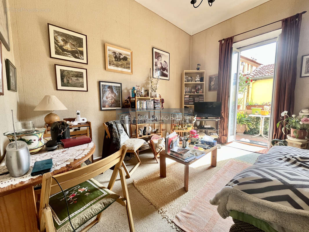 Appartement à BEAUSOLEIL