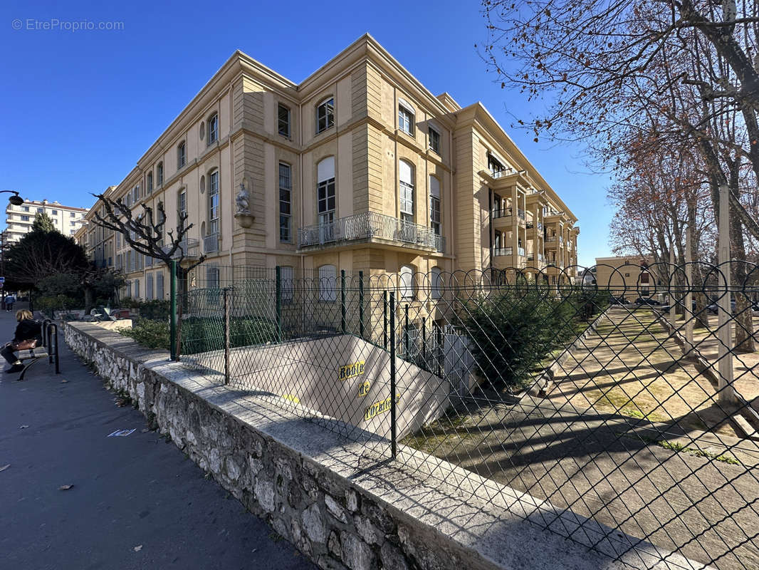 Appartement à AIX-EN-PROVENCE