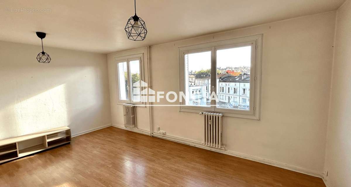 Appartement à POITIERS