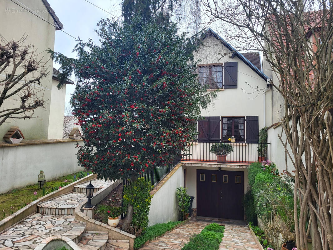 Maison à SAINT-DENIS