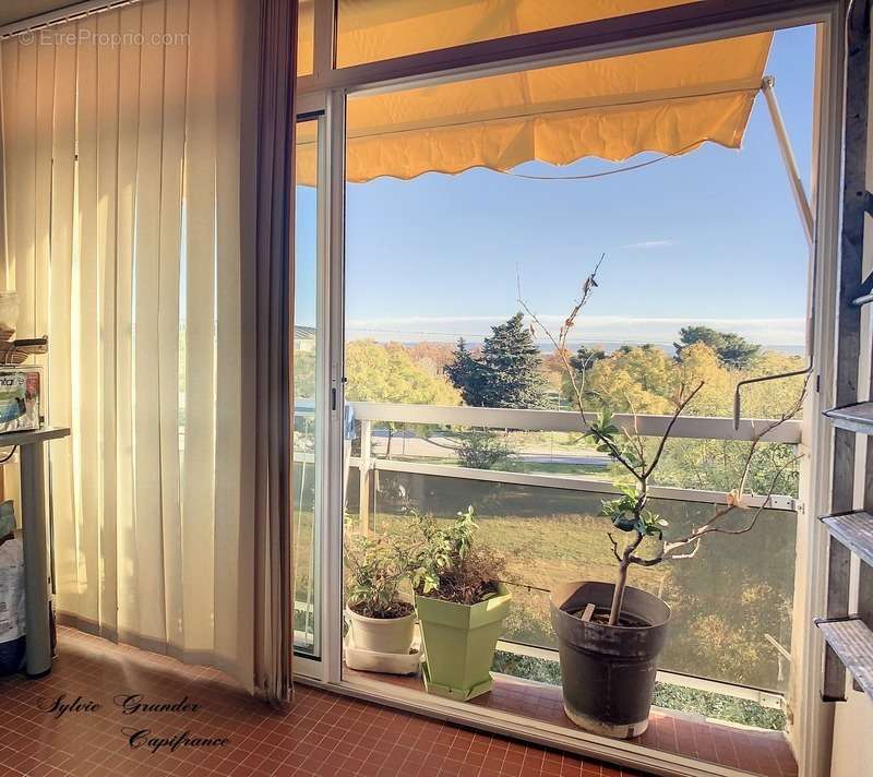 Appartement à BERRE-L&#039;ETANG