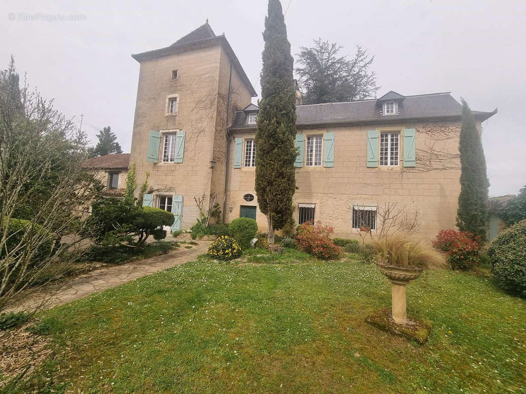 Maison à CAHORS