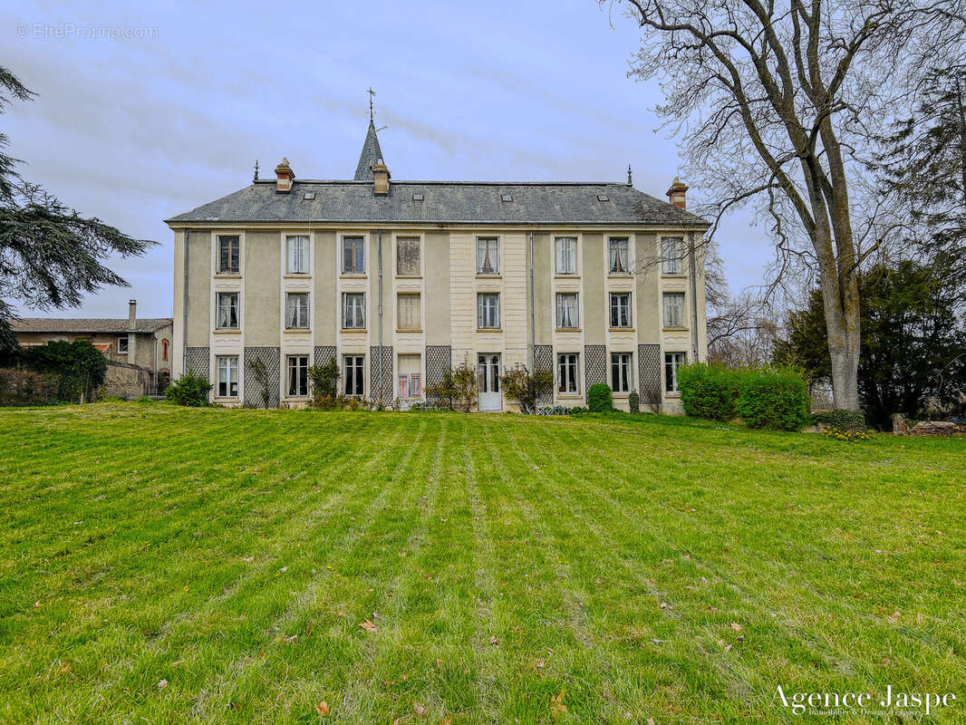 Autre à SURY-LE-COMTAL