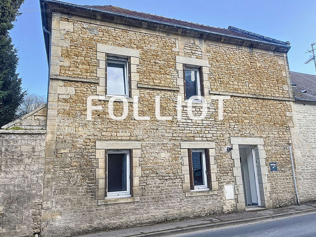 Maison à LUC-SUR-MER