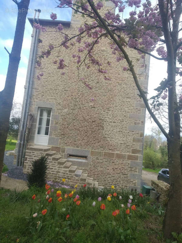 Maison à LE BENY-BOCAGE