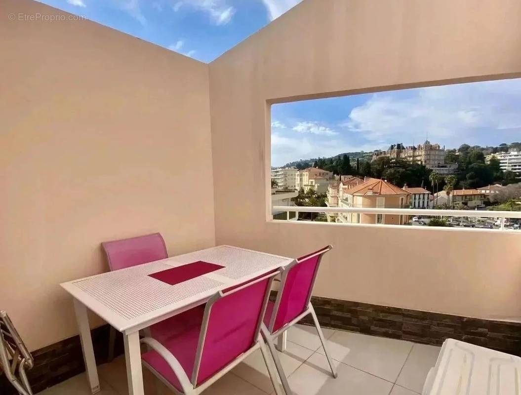 Appartement à CANNES