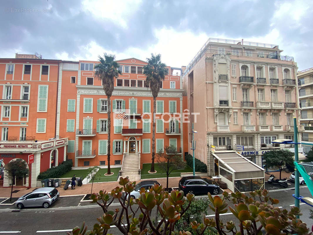 Appartement à MENTON