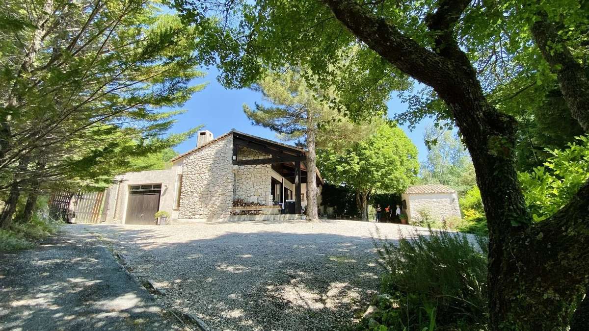 Maison à COURSEGOULES