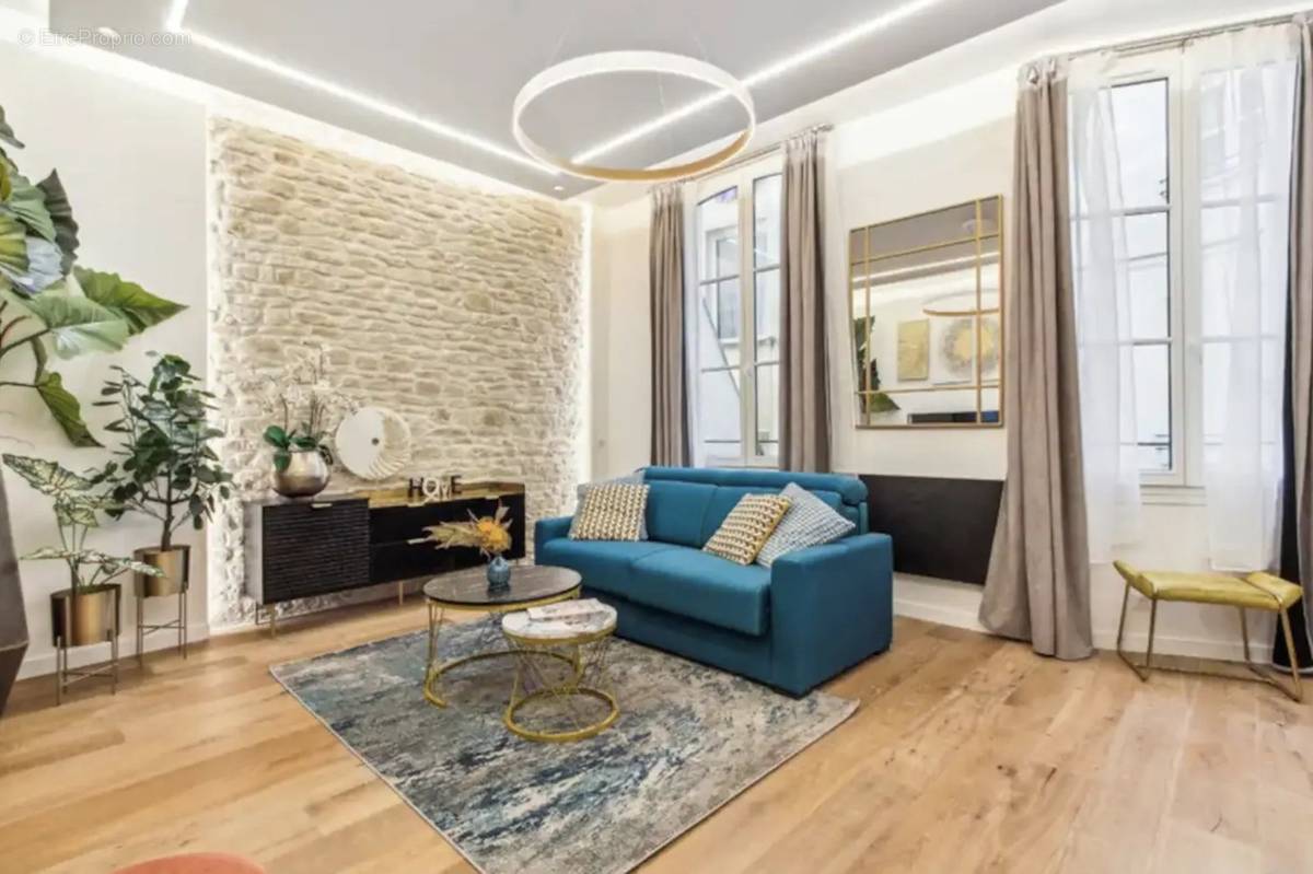 Appartement à PARIS-4E