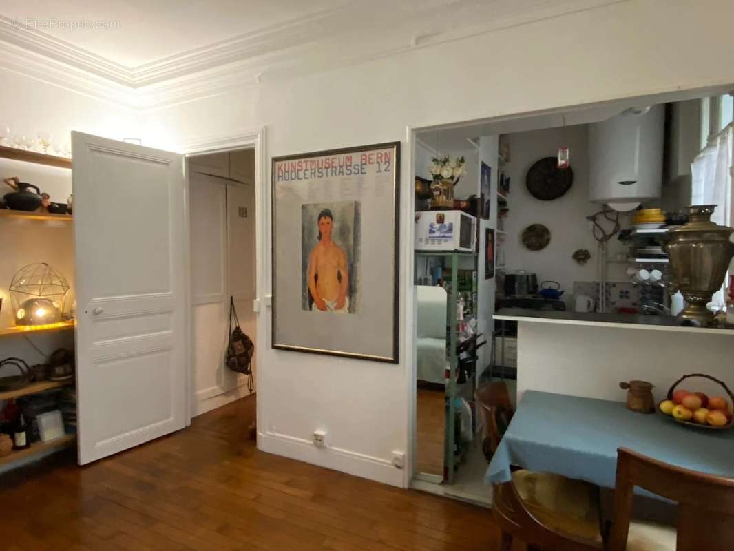 Appartement à PARIS-17E