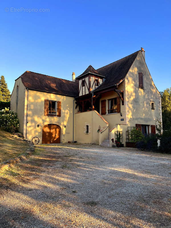 Maison à SIORAC-EN-PERIGORD