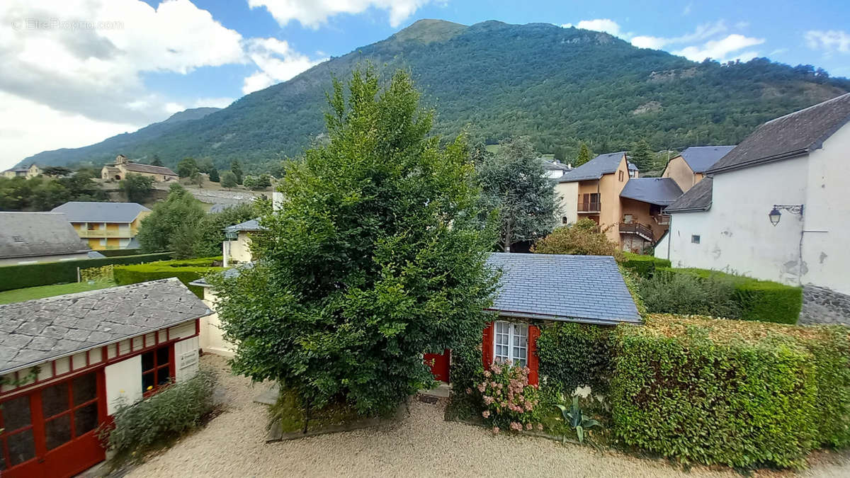 Maison à LUZ-SAINT-SAUVEUR