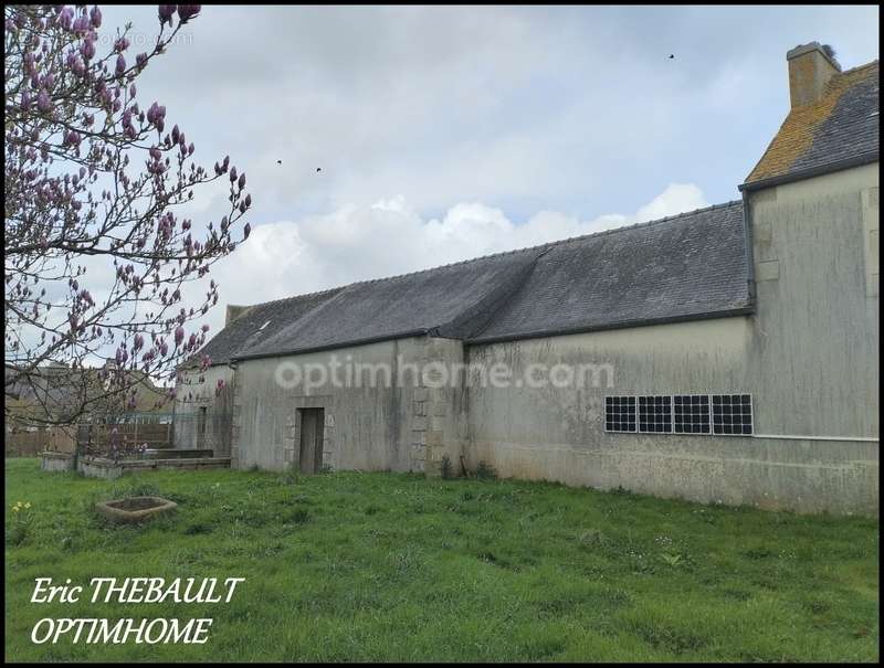 Maison à PLOUGONVEN