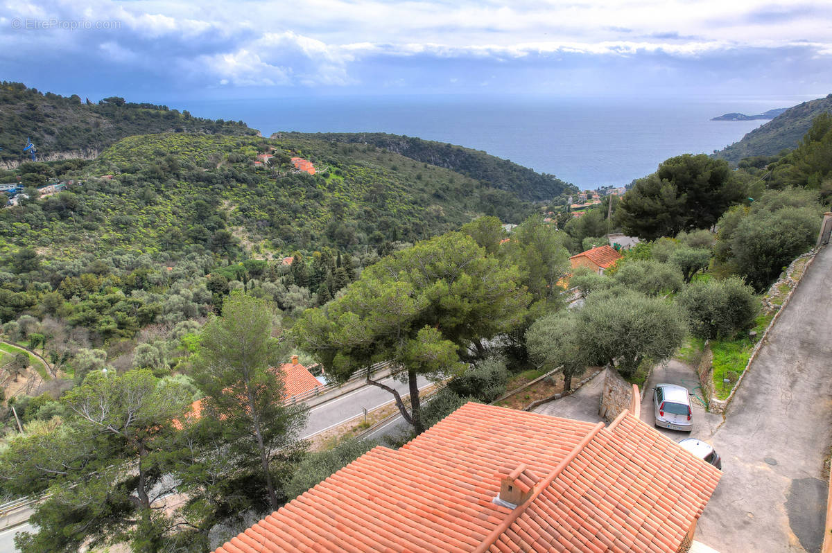 Maison à EZE