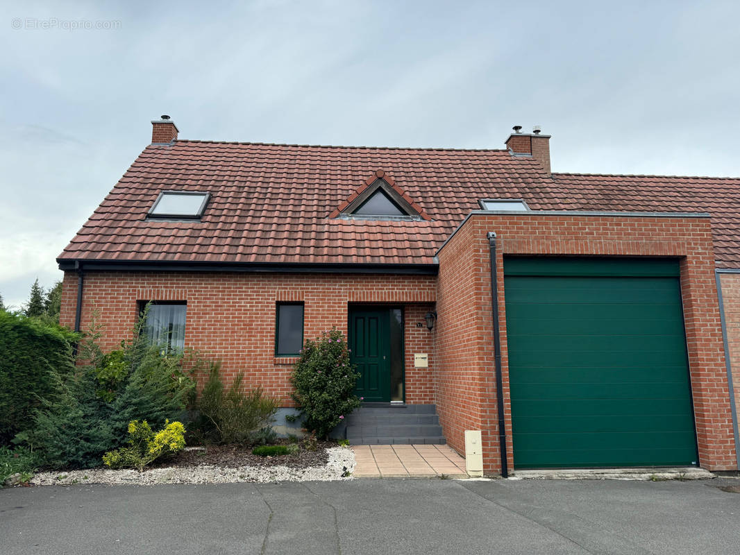 Maison à LEZENNES