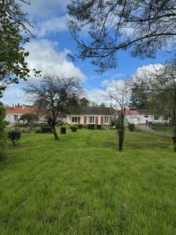 Maison à SAINTE-HERMINE