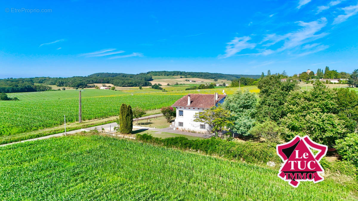 Maison à SAINT-SYLVESTRE-SUR-LOT