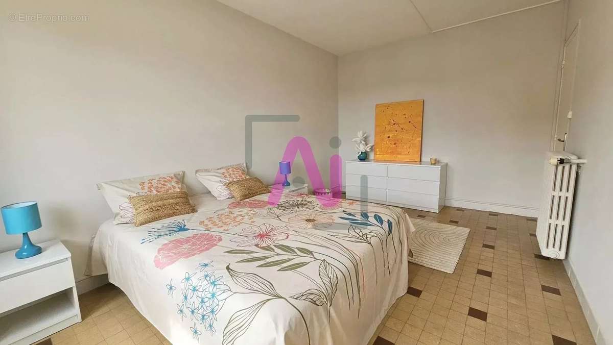 Appartement à HYERES