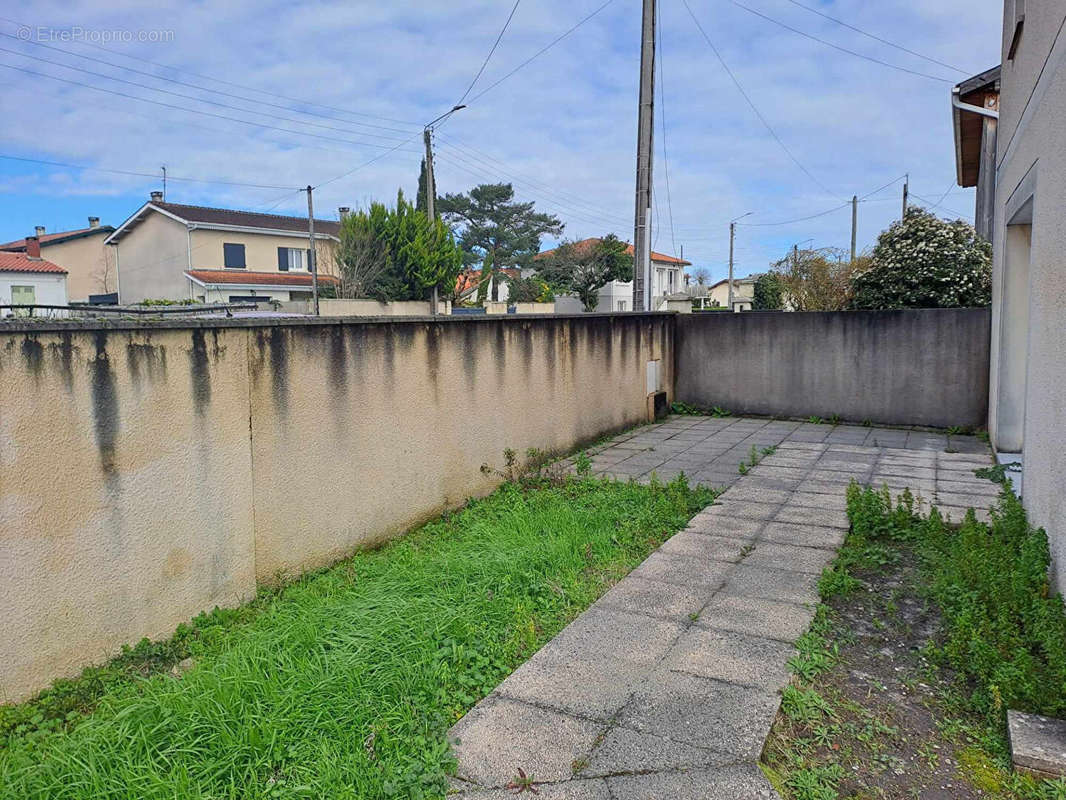 Maison à MERIGNAC