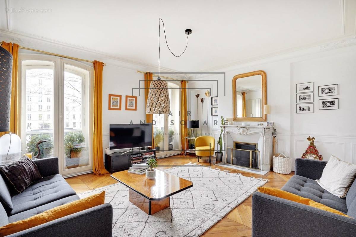 Appartement à NEUILLY-SUR-SEINE