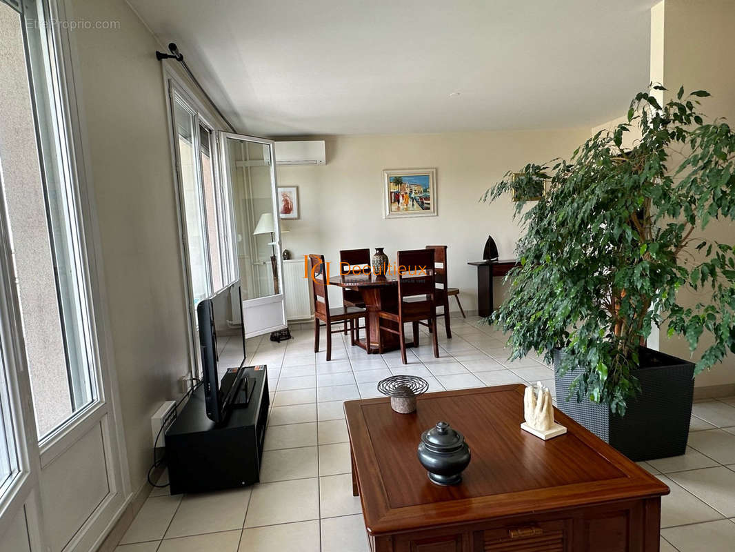 Appartement à VILLEURBANNE