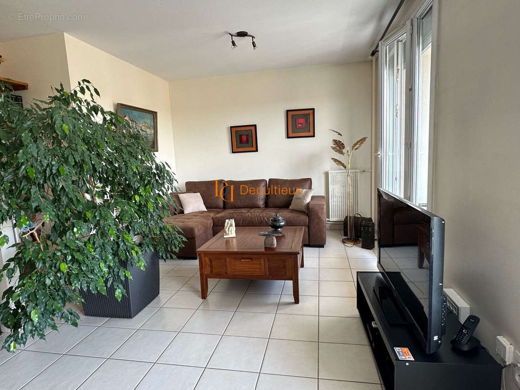 Appartement à VILLEURBANNE