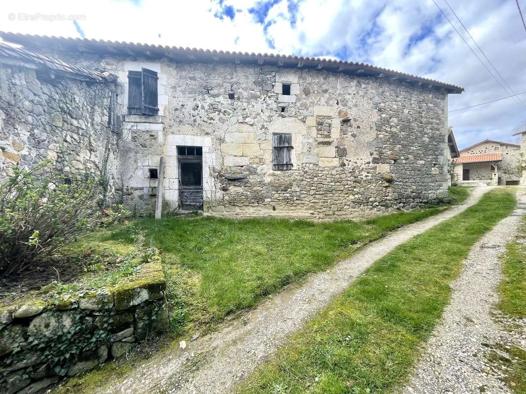 Maison à BRANTOME