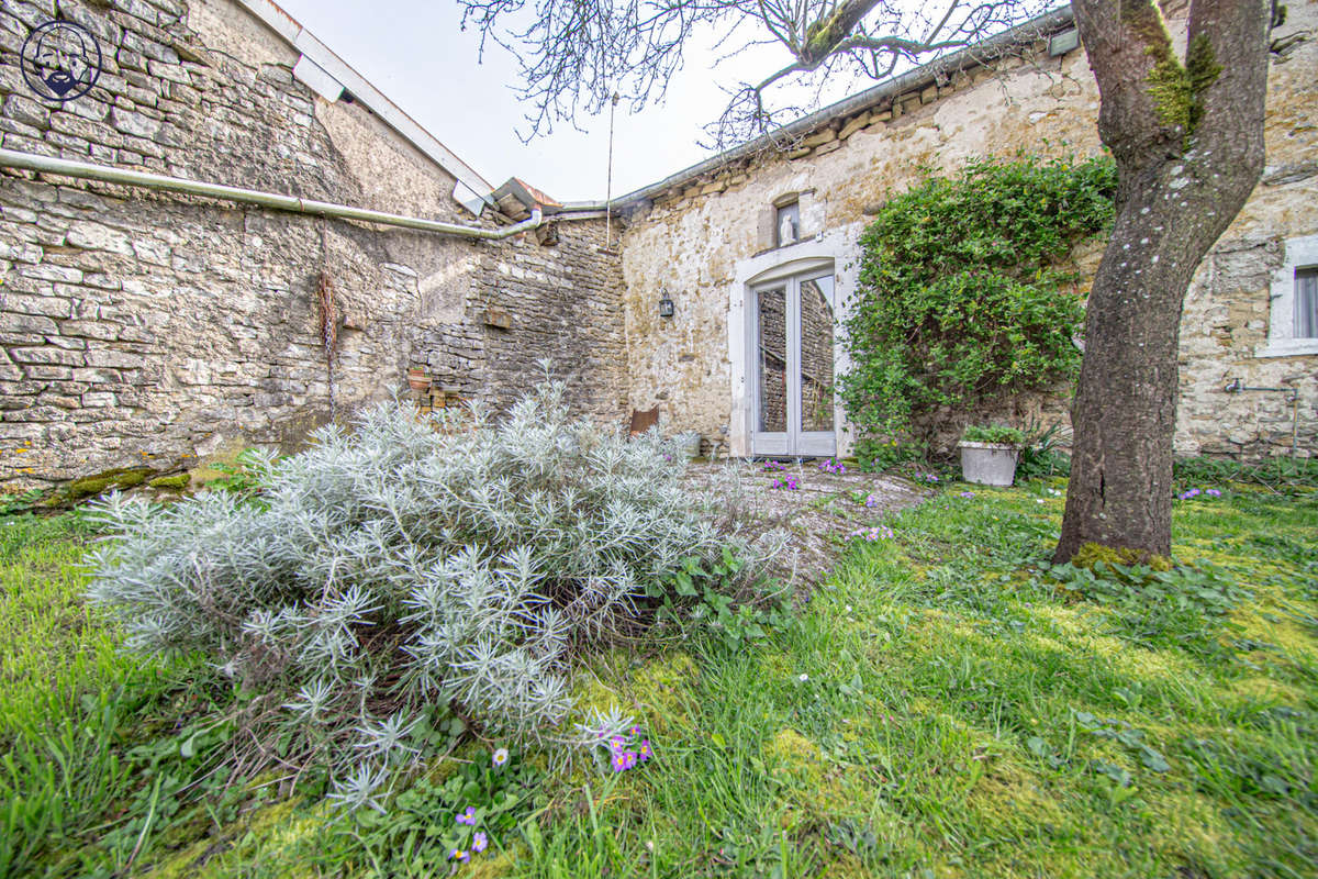 Maison à PIERREFITTE-SUR-AIRE