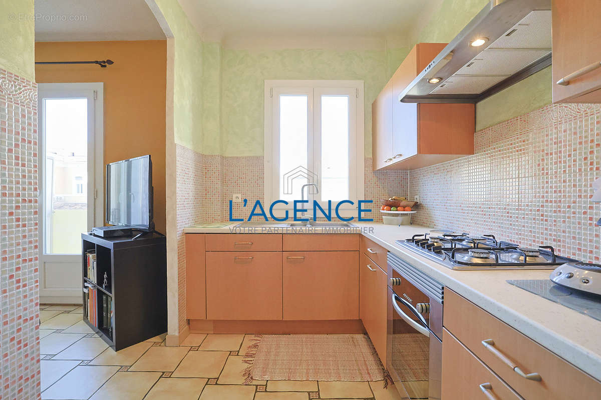 Appartement à HYERES