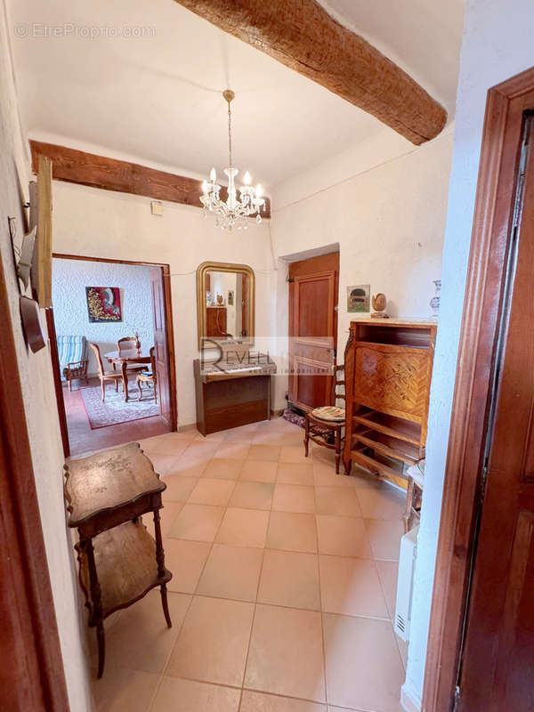 Appartement à LE BROC