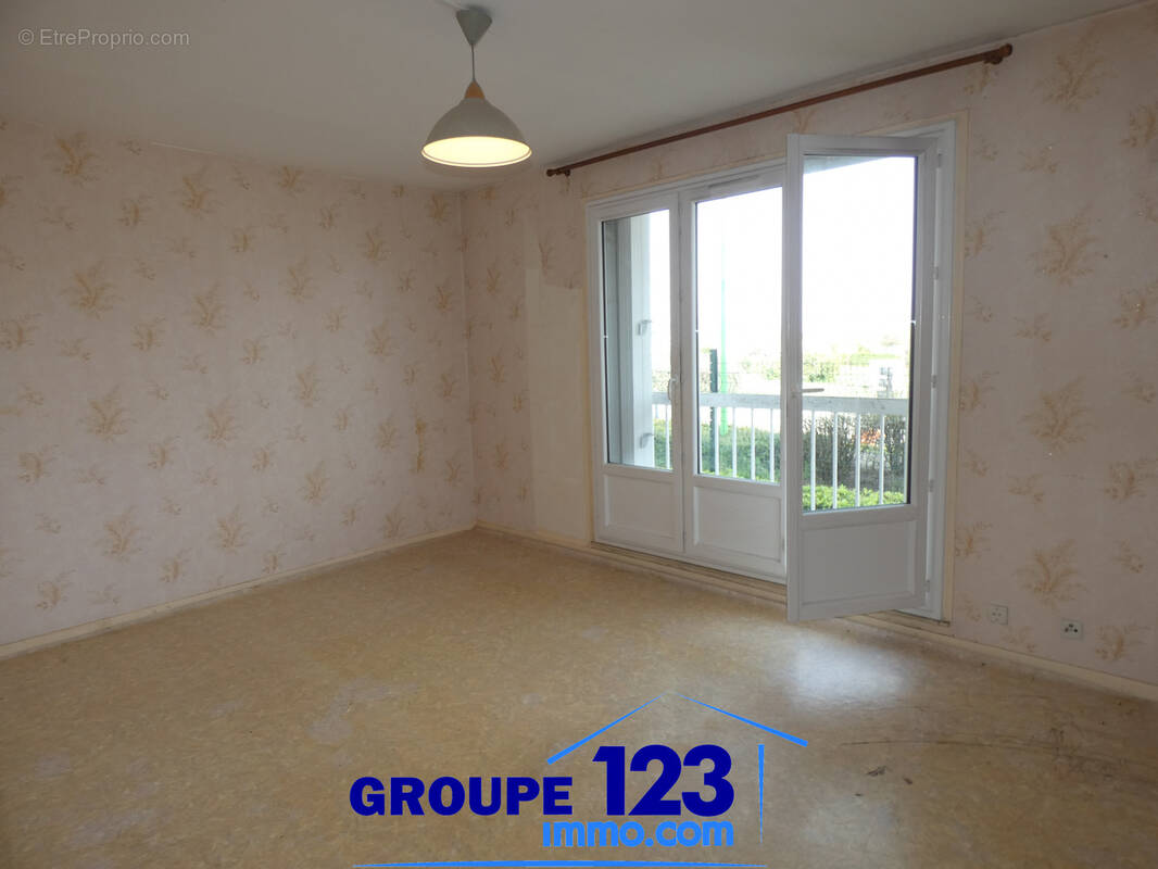 Appartement à MIGENNES