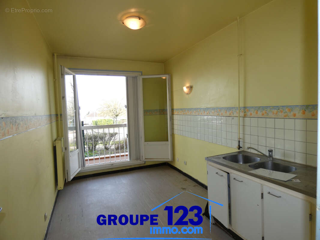 Appartement à MIGENNES