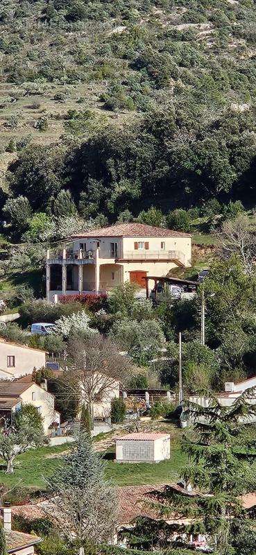 Maison à SAINT-BRES