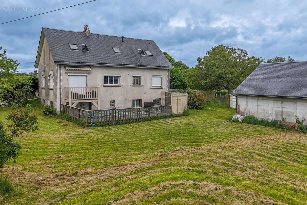 Maison à LUYNES