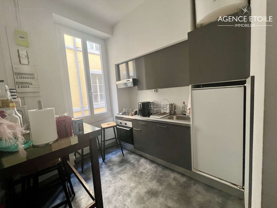 Appartement à MARSEILLE-2E