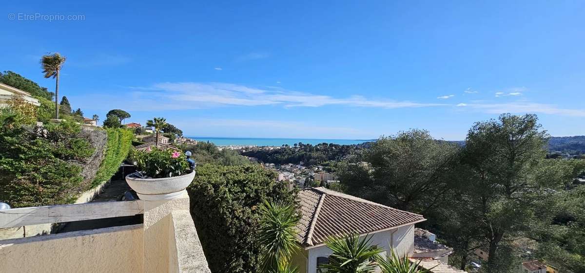 Maison à CAGNES-SUR-MER