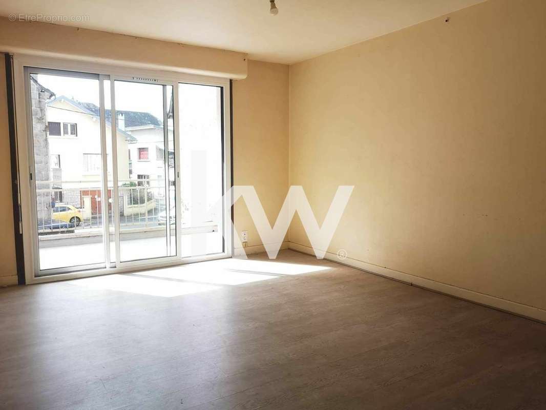 Appartement à BRIVE-LA-GAILLARDE