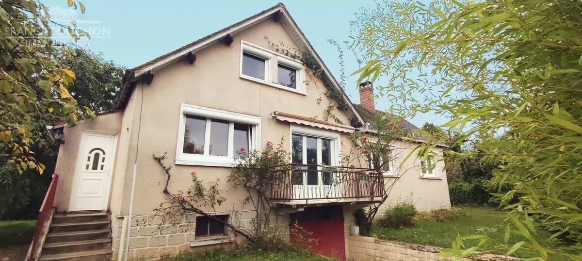 Maison à FERRIERES-EN-GATINAIS