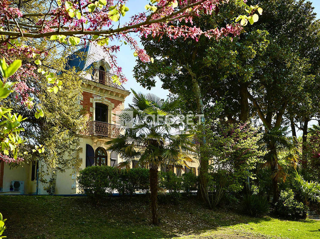 Maison à NERAC