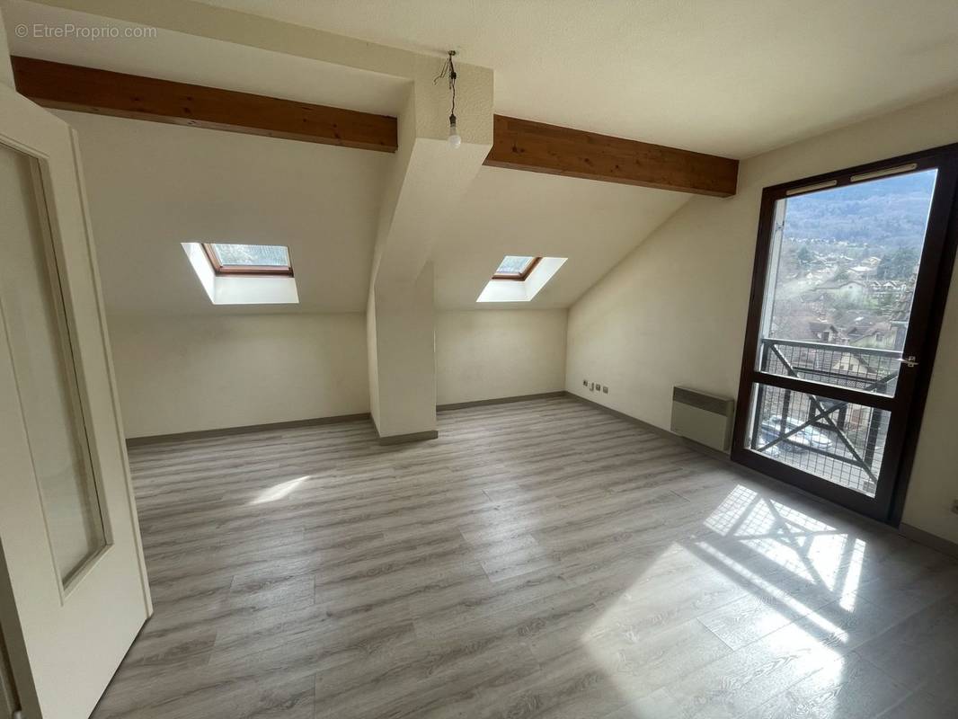 Appartement à SAINT-MARTIN-D&#039;URIAGE