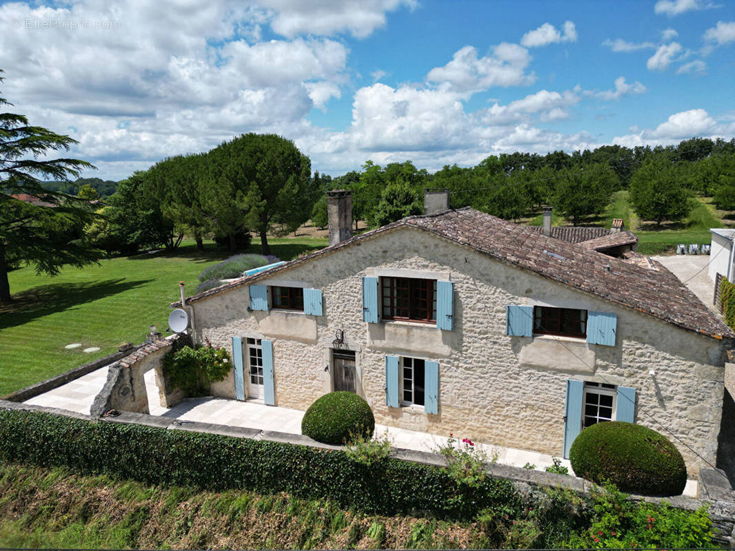 Maison à MONSEGUR