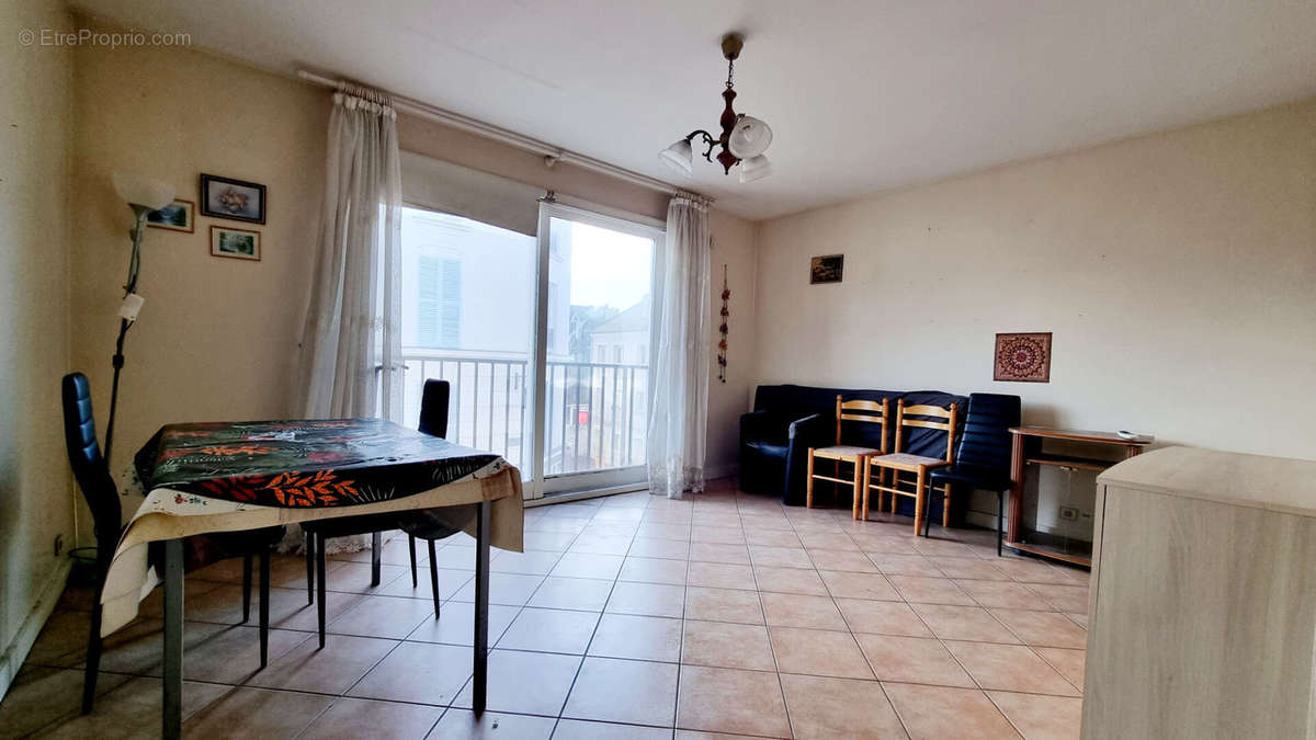 Appartement à MAISONS-LAFFITTE