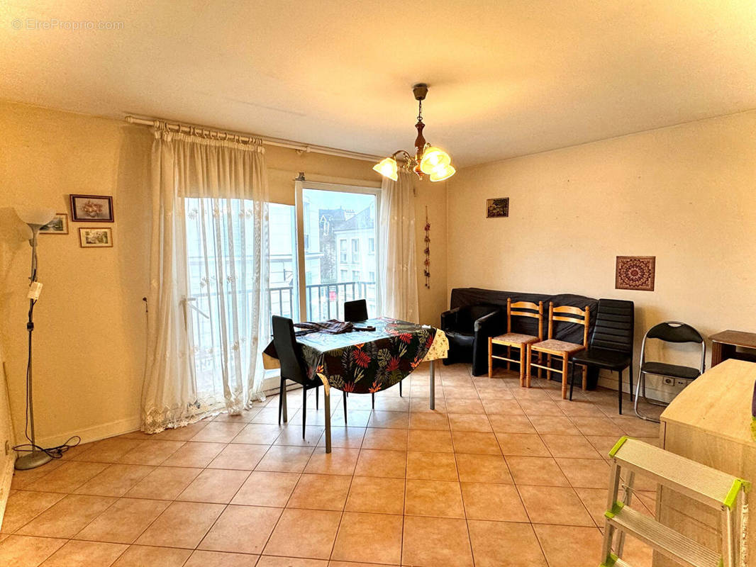 Appartement à MAISONS-LAFFITTE