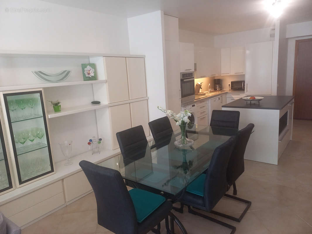 Appartement à MENTON