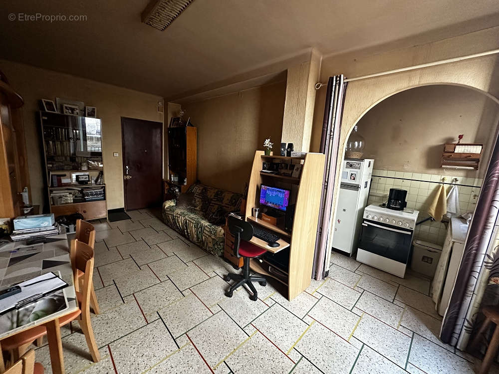 Appartement à GIGNAC