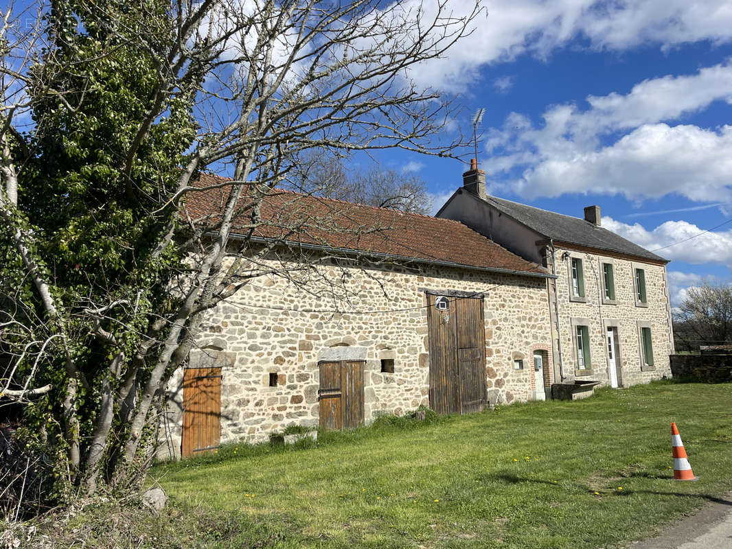 Maison à MARCILLAT-EN-COMBRAILLE