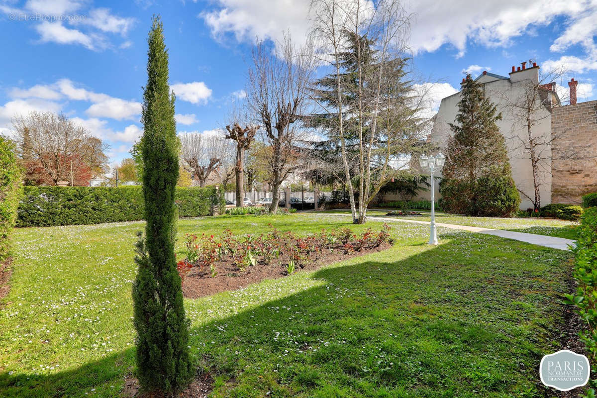 Maison à MAISONS-LAFFITTE